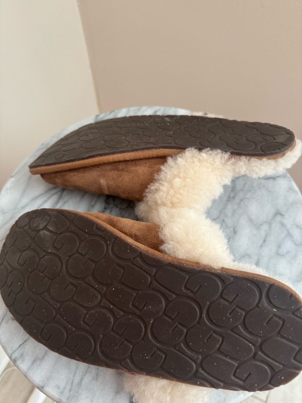 Ugg Women’s Scuffette II Slipper Size 9 Chestnut Suede Shearling Lining - Picture 6 of 6